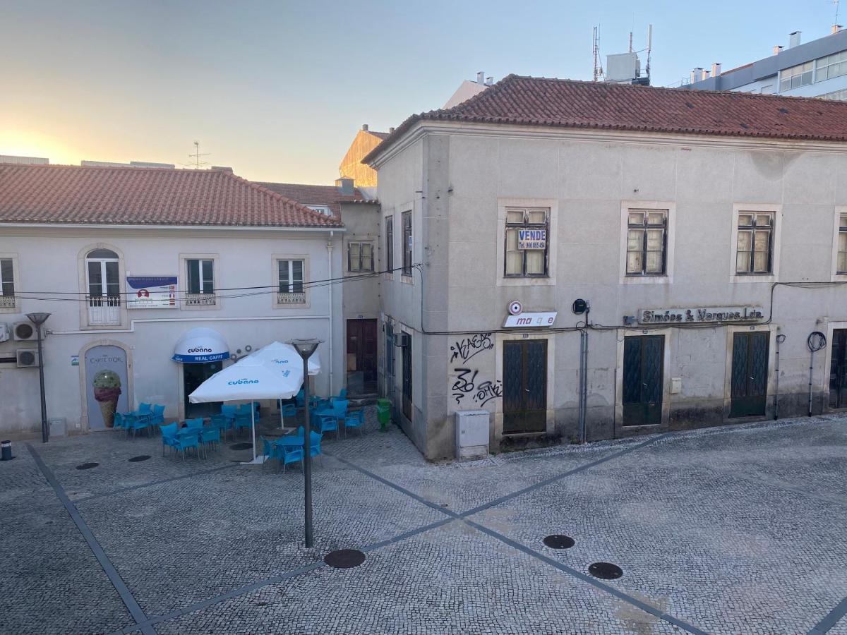 Ferienwohnung Casa Mouzinho De Albuquerque Ourém Exterior foto